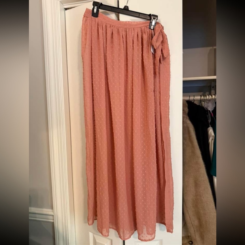 Elegant Peach Maxi Skirt